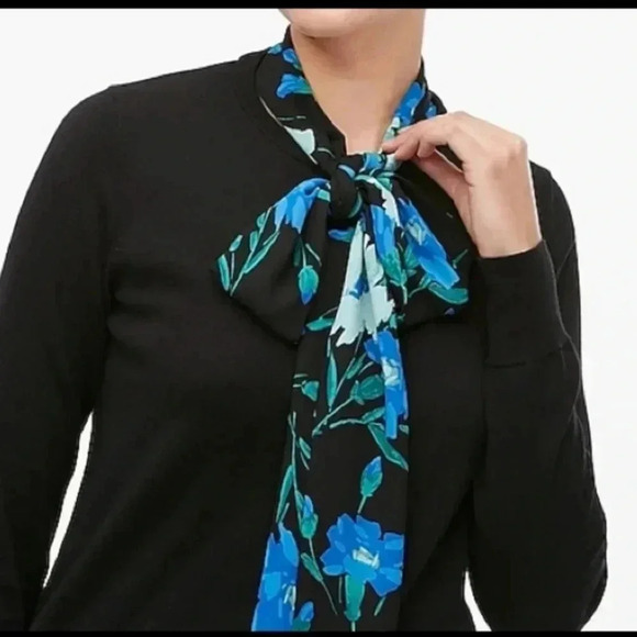J. Crew Factory Sweaters - J.Crew sweater with floral scarf